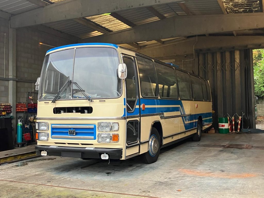 Reptons Coaches