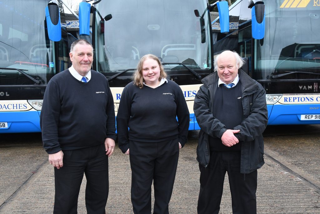 Reptons Coaches