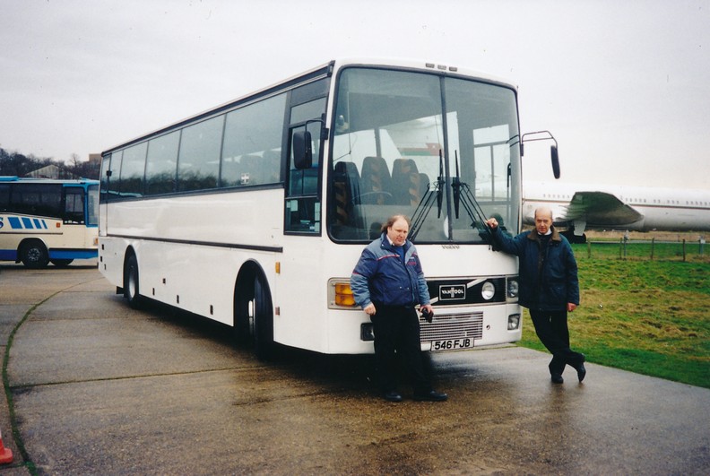 Reptons Coaches