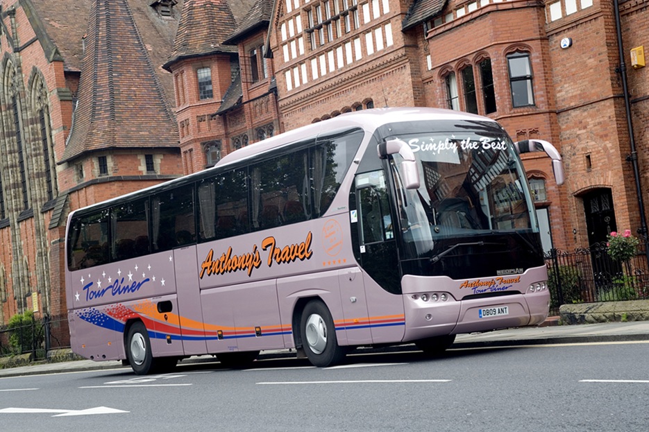 Anthony's Travel Neoplan Tourliner