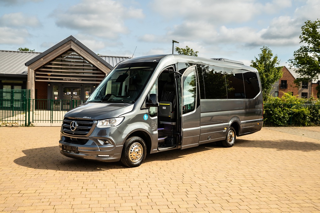 Ferqui Sunset minicoach on Mercedes Benz Sprinter