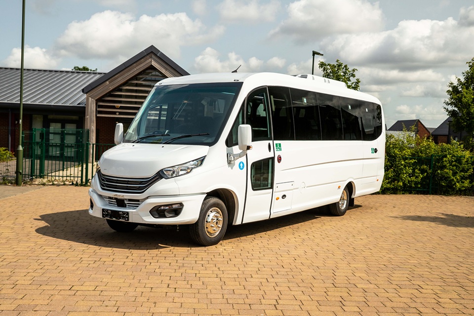 Ferqui Sunrise midicoach on Iveco Daily chassis