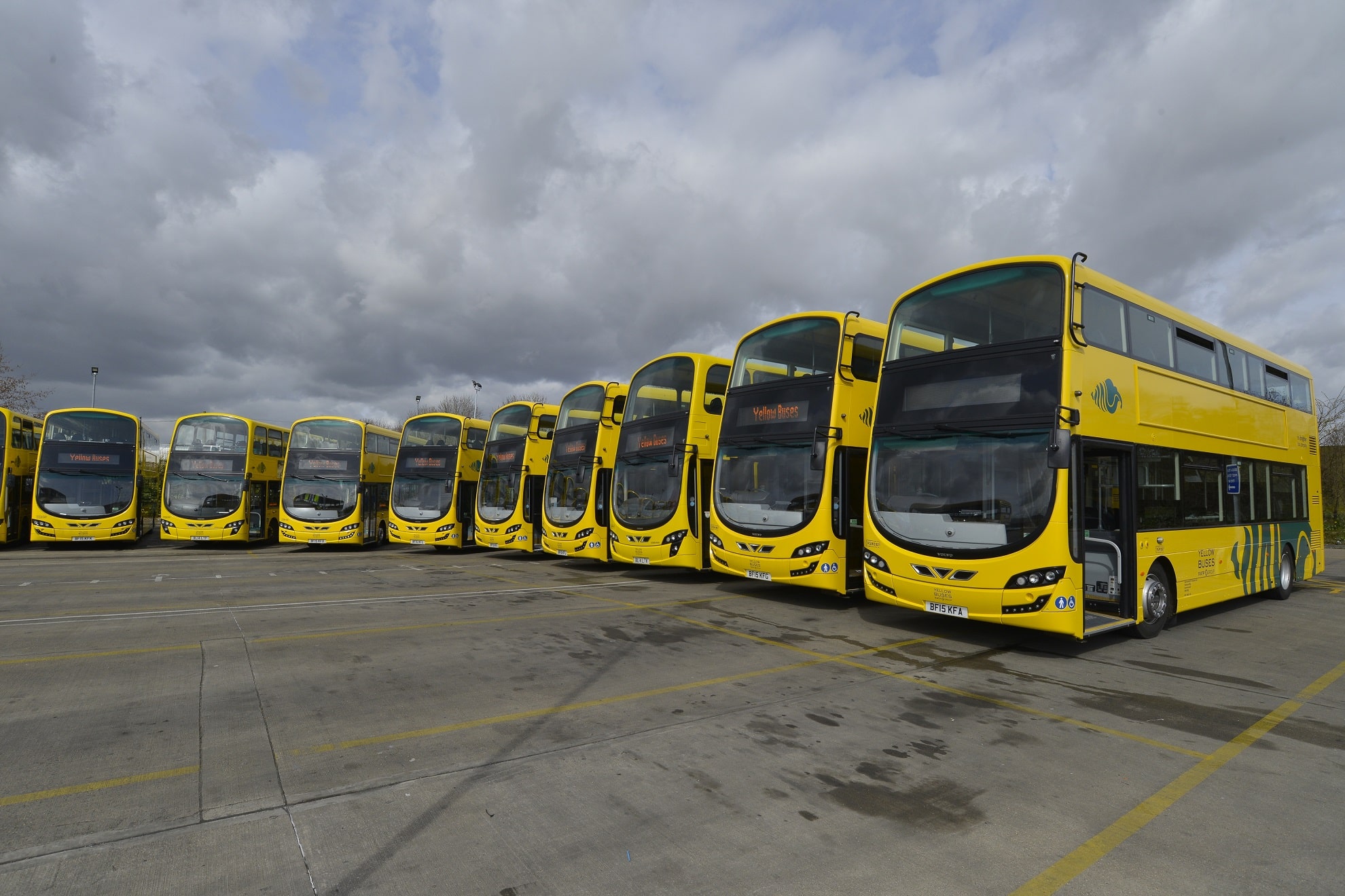 Sale hopes as Yellow Buses into administration