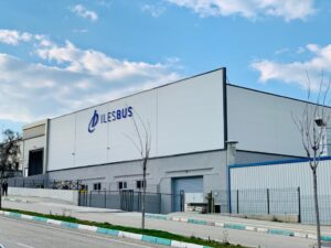 Ilesbus PSVAR and accessible models factory