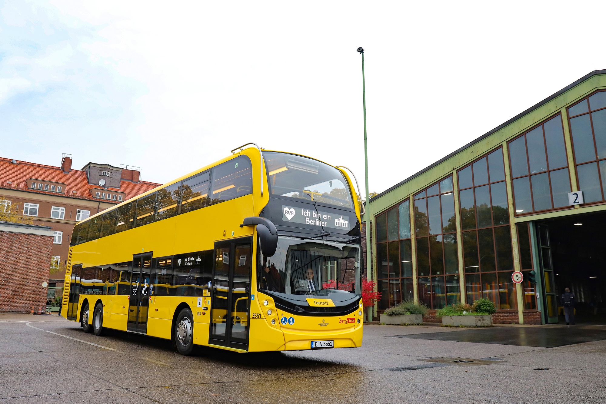 Alexander Dennis Enviro500 - Wikipedia