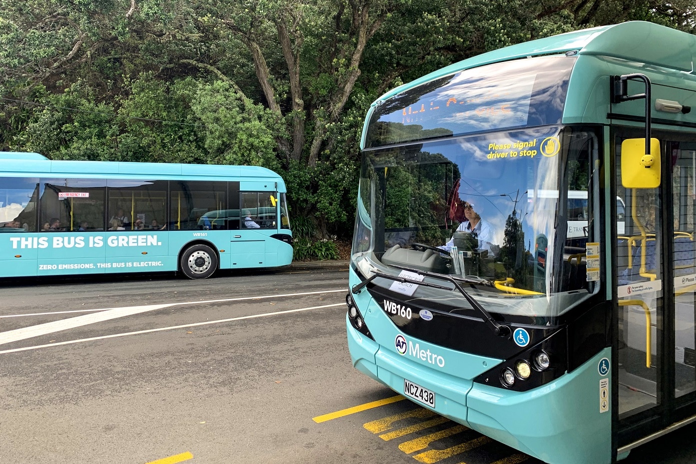 Tri-axle Enviro200EV coming to New Zealand