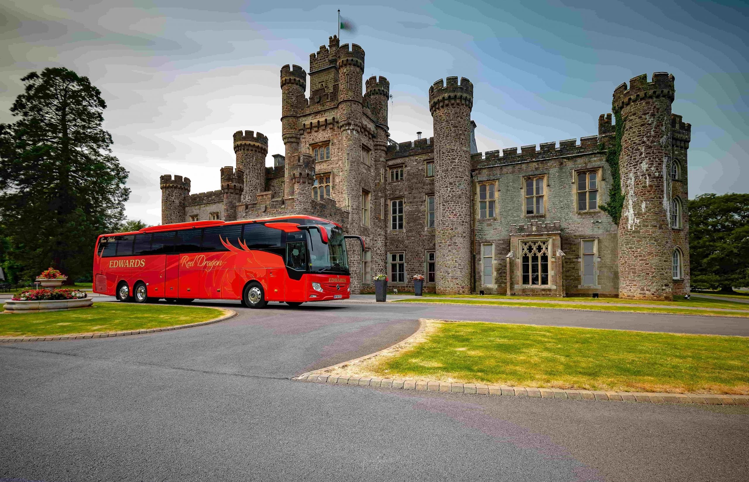 dragon coach tours