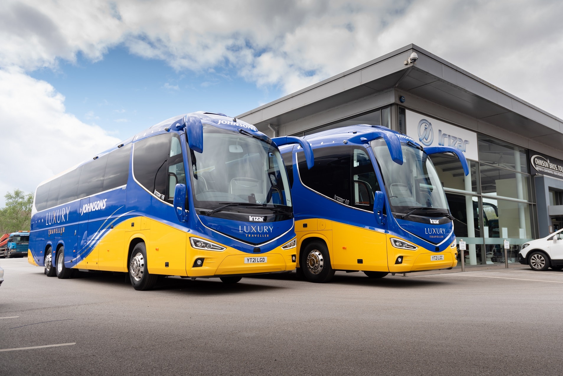 Johnsons Coach and Bus Travel Luxury Traveller Irizar i8 integrals