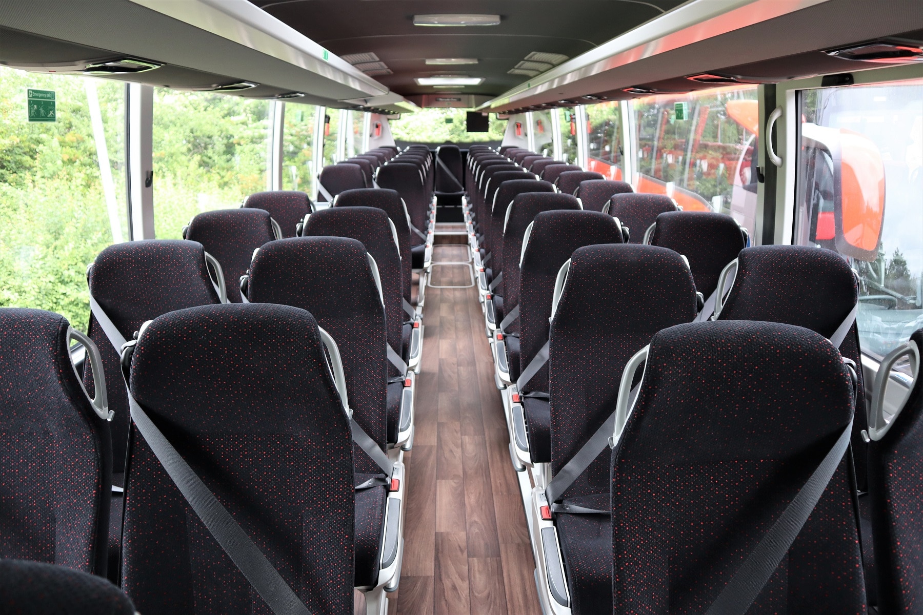 Mercedes-Benz Tourismo Access cabin area