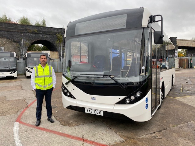 mistral ADL Enviro200 HCT Group