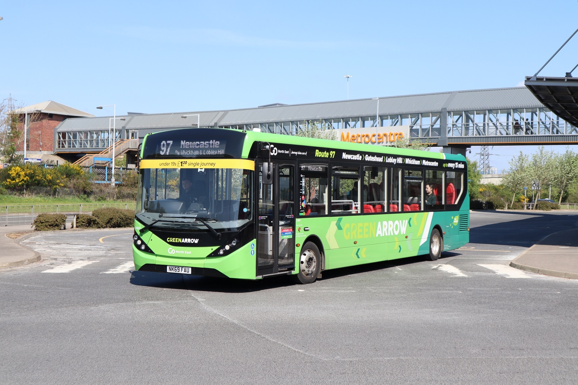 Bus recovery funding in England extended to October 2022