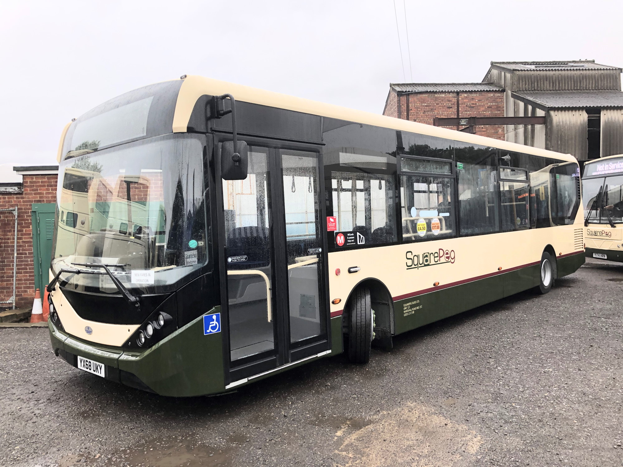 Squarepeg Buses Omnibus