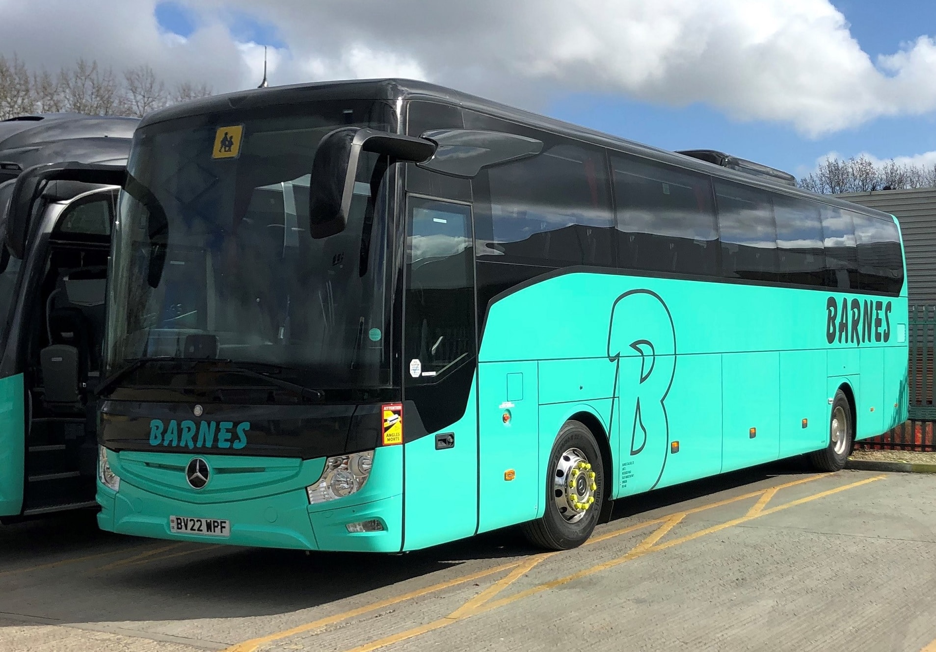 Barnes Coaches Mercedes-Benz Tourismo