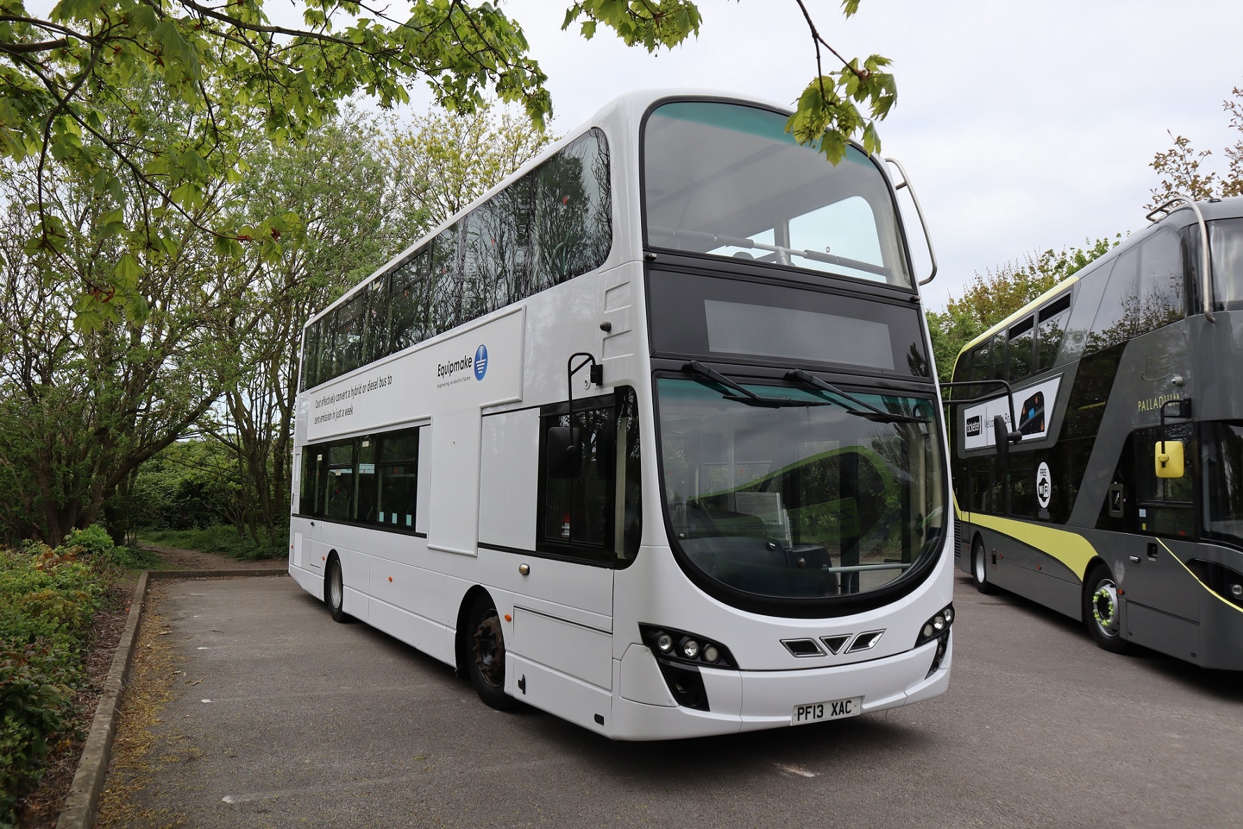 Volvo B5LH with Equipmake battery electric repower package