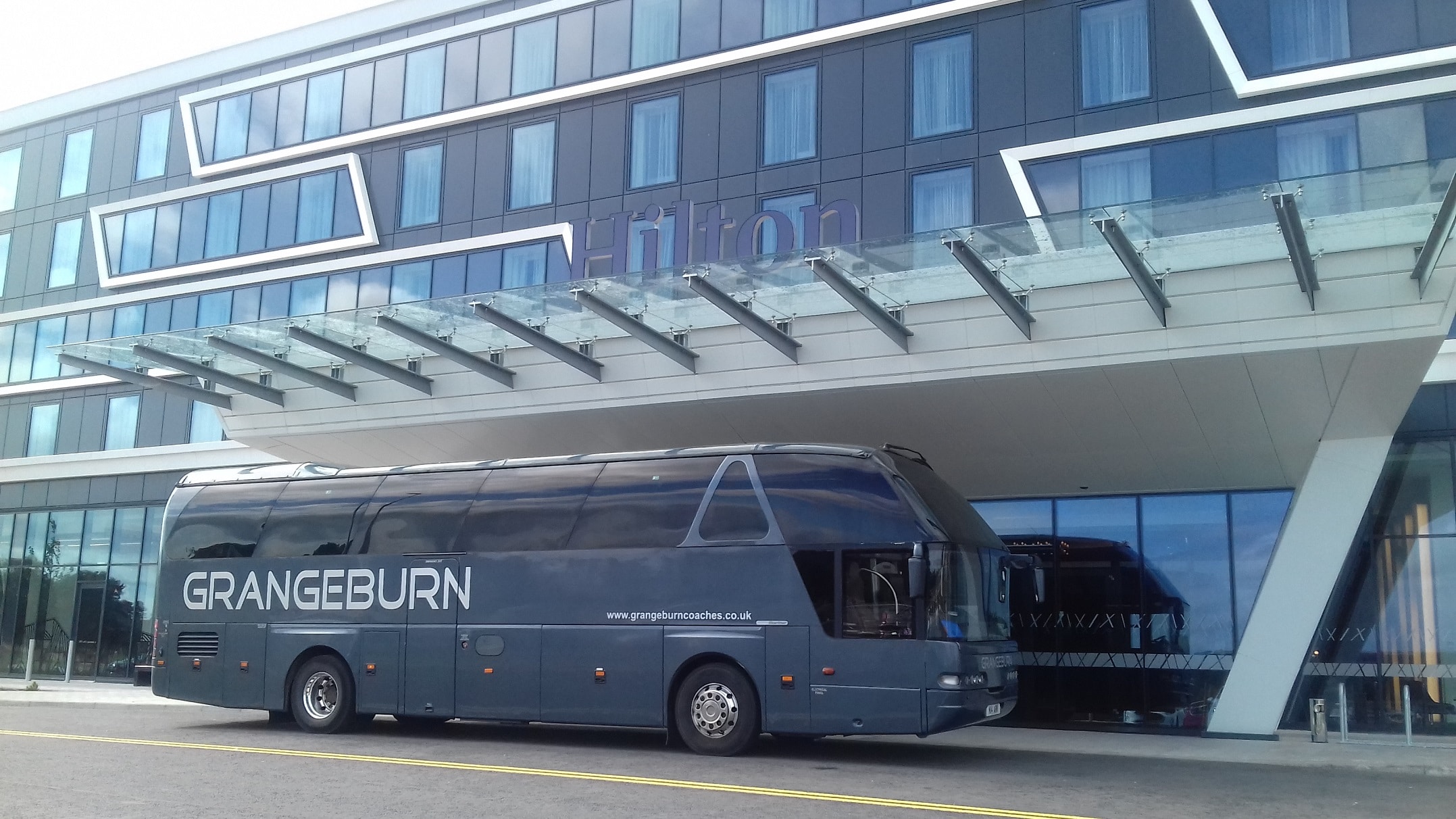 Grangeburn Coaches Neoplan Starliner