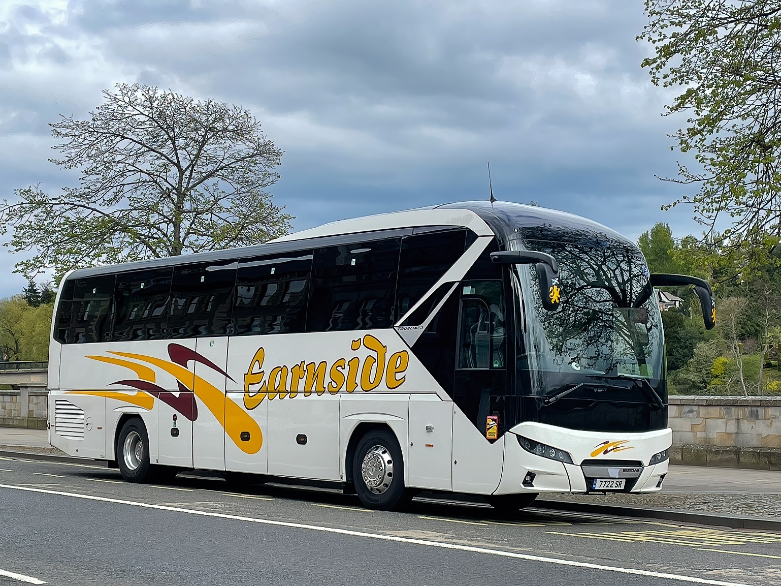 New Neoplan Tourliner P21 for Earnside Coaches