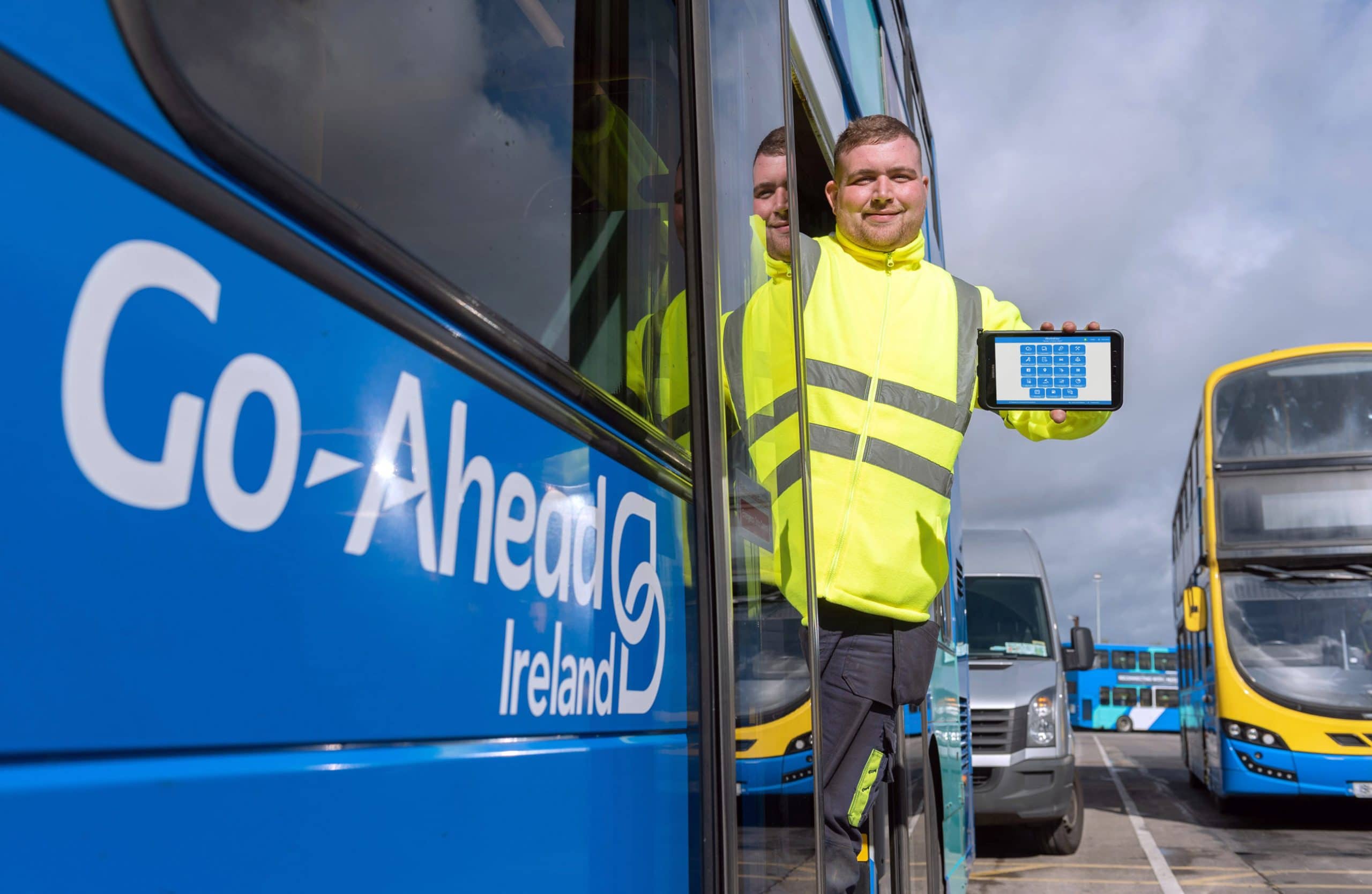 Go-Ahead Ireland and Freeway working together