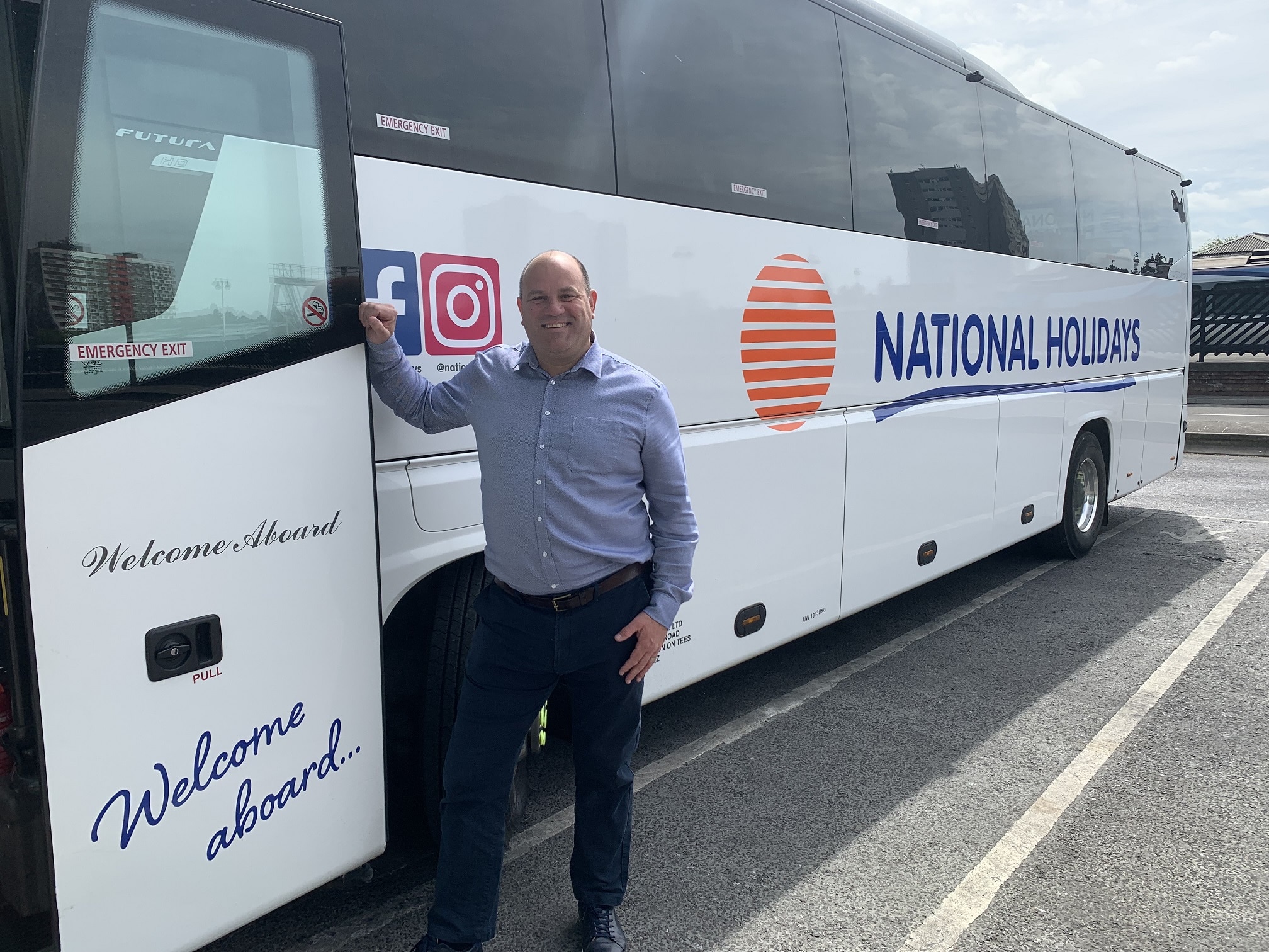 JG Travel Group grows Just Go and National Holidays liveried coaches