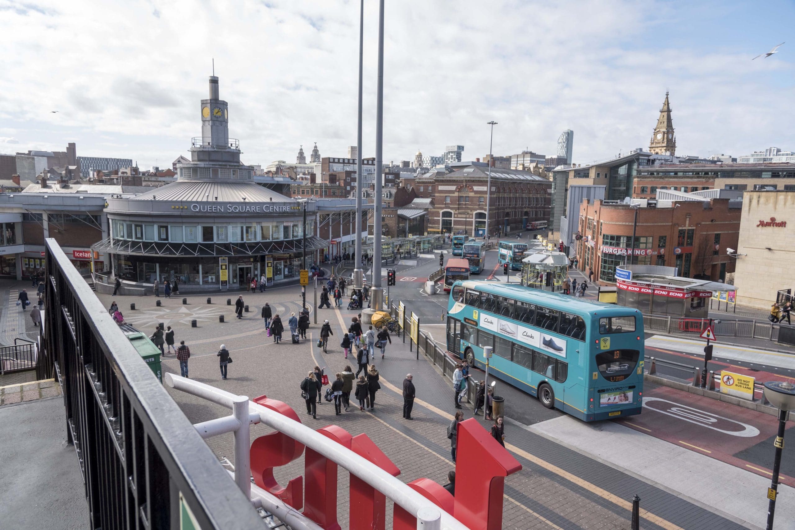 Liverpool bus flat fare proposed as Rotheram attacks deregulation