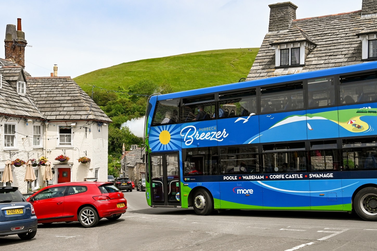 Ministers in England call on bus industry to invest responsibly