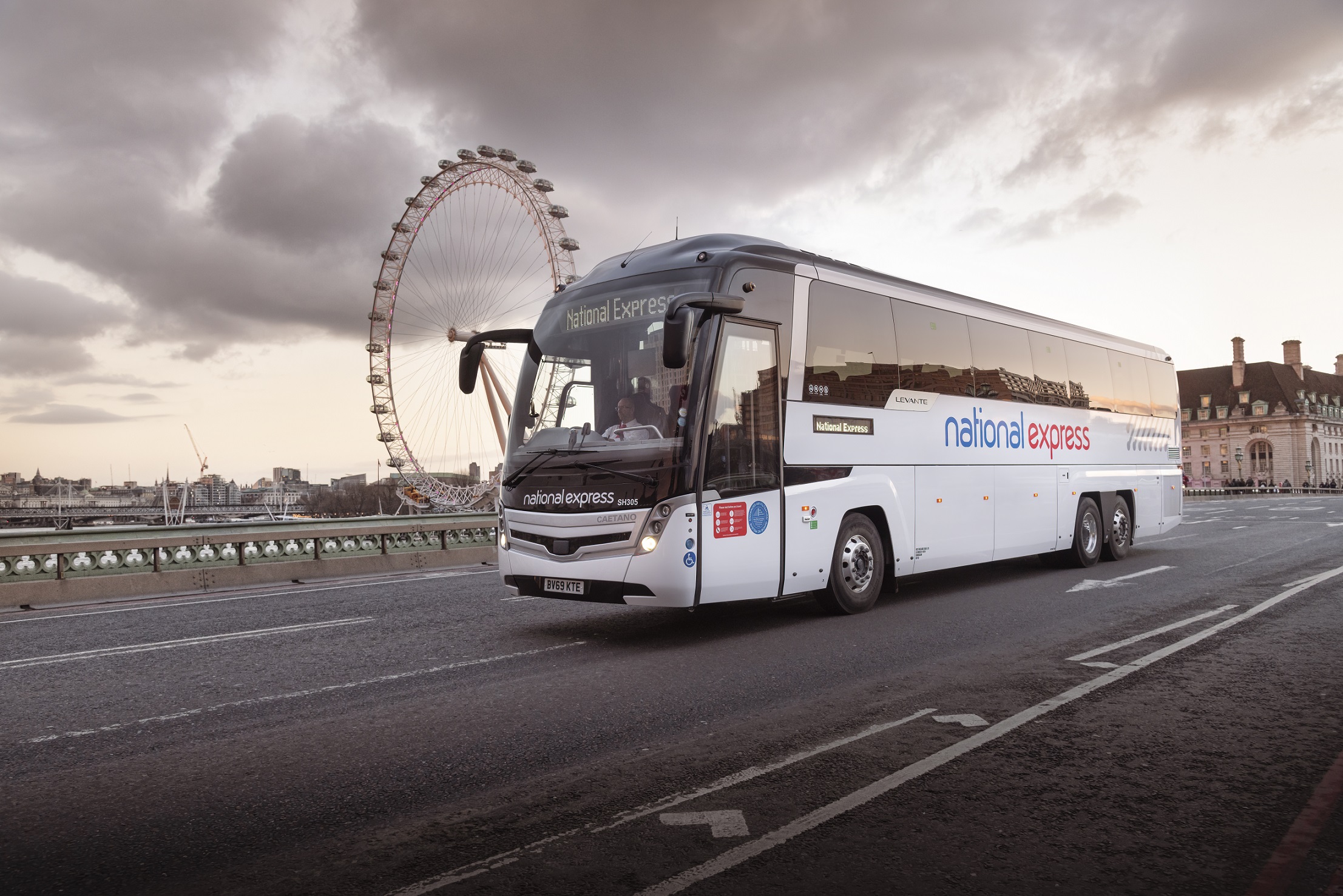 National Express coach travel demand unprecedented