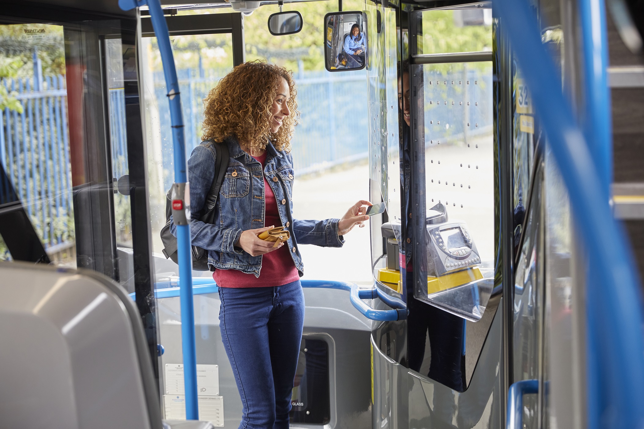Stagecoach welcomes £2 bus fare cap scheme in England outside London