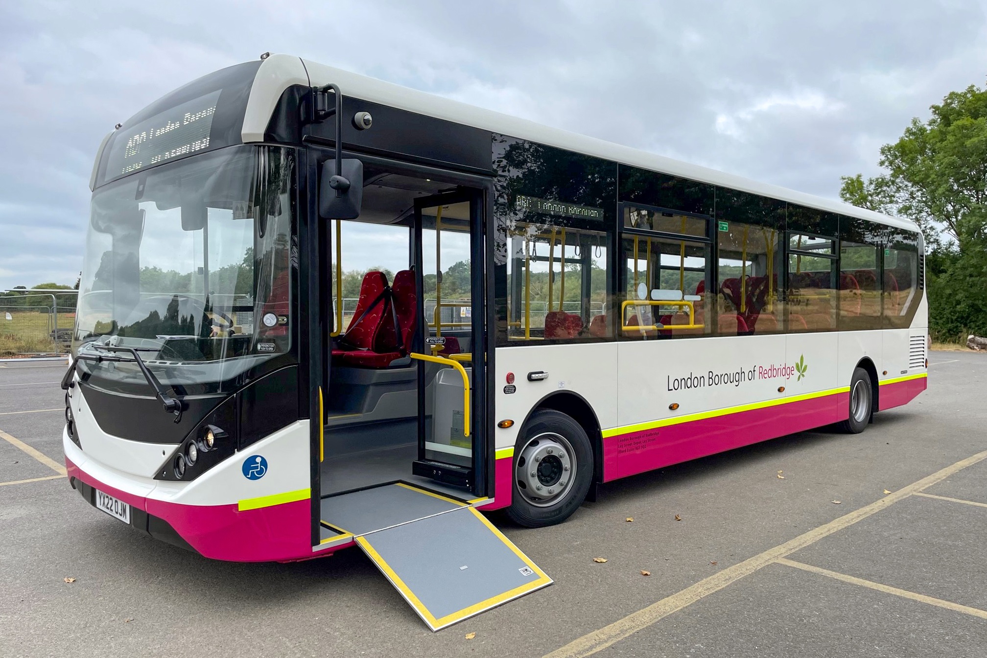 London Borough of Redbridge Alexander Dennis Enviro200