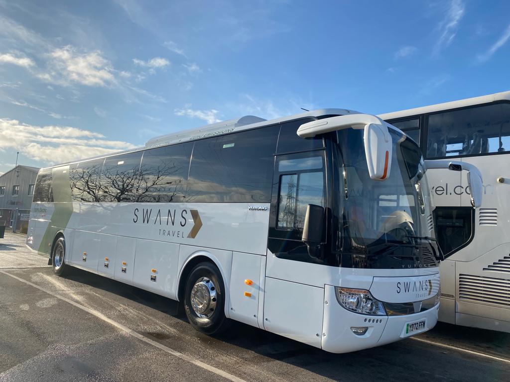 Swans Travel battery electric Yutong TCe12 coach