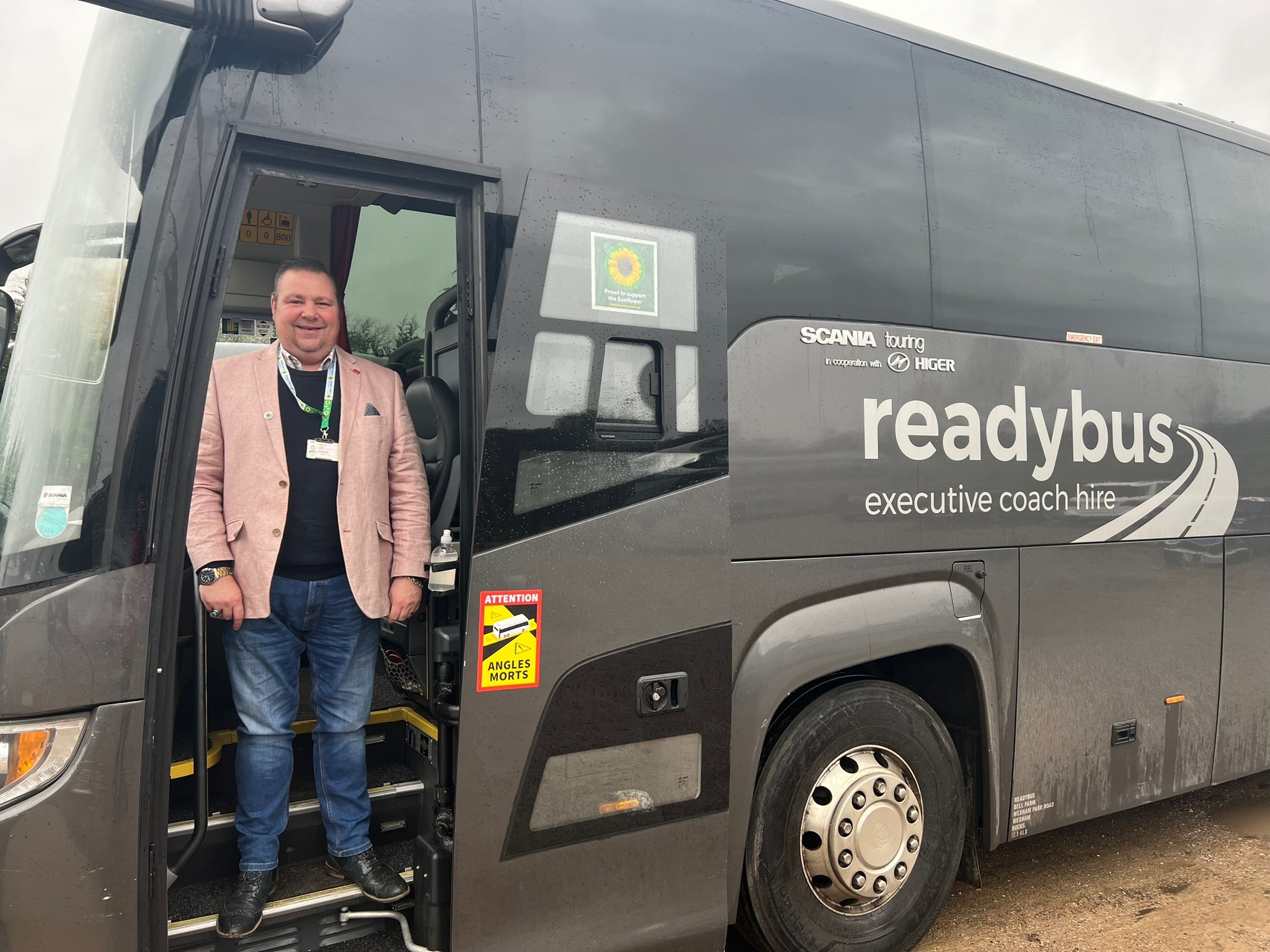 Readybus joins Hidden Disabilities Sunflower network