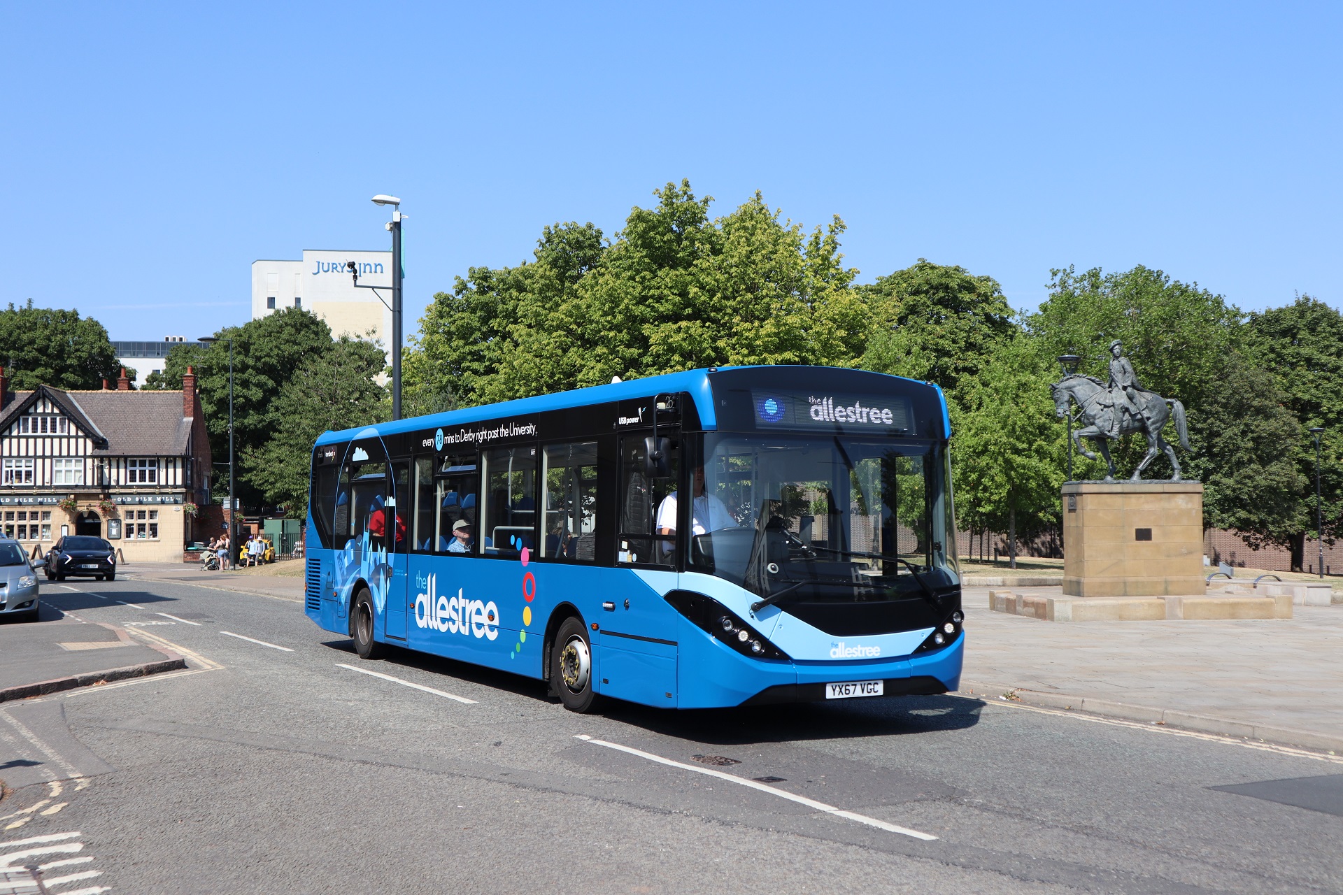 Bus revenue support and Bus Fare Cap Grant in England extended to June 2023
