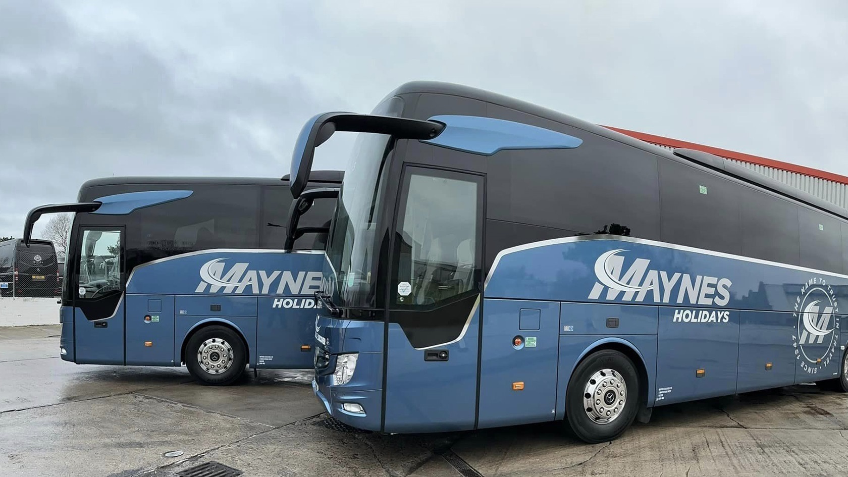 Mercedes Benz Tourismos for Maynes Coaches fleet