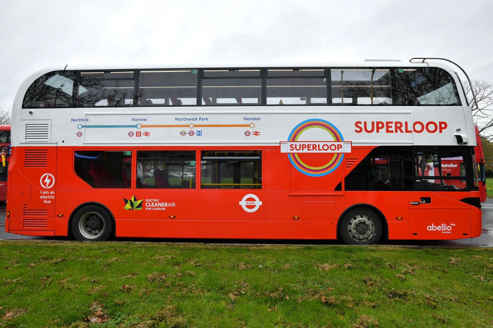TfL debuts Superloop brand for London express bus routes