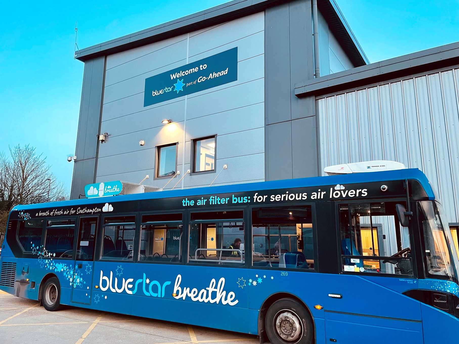 Bluestar and Unilink moves into Empress Road depot