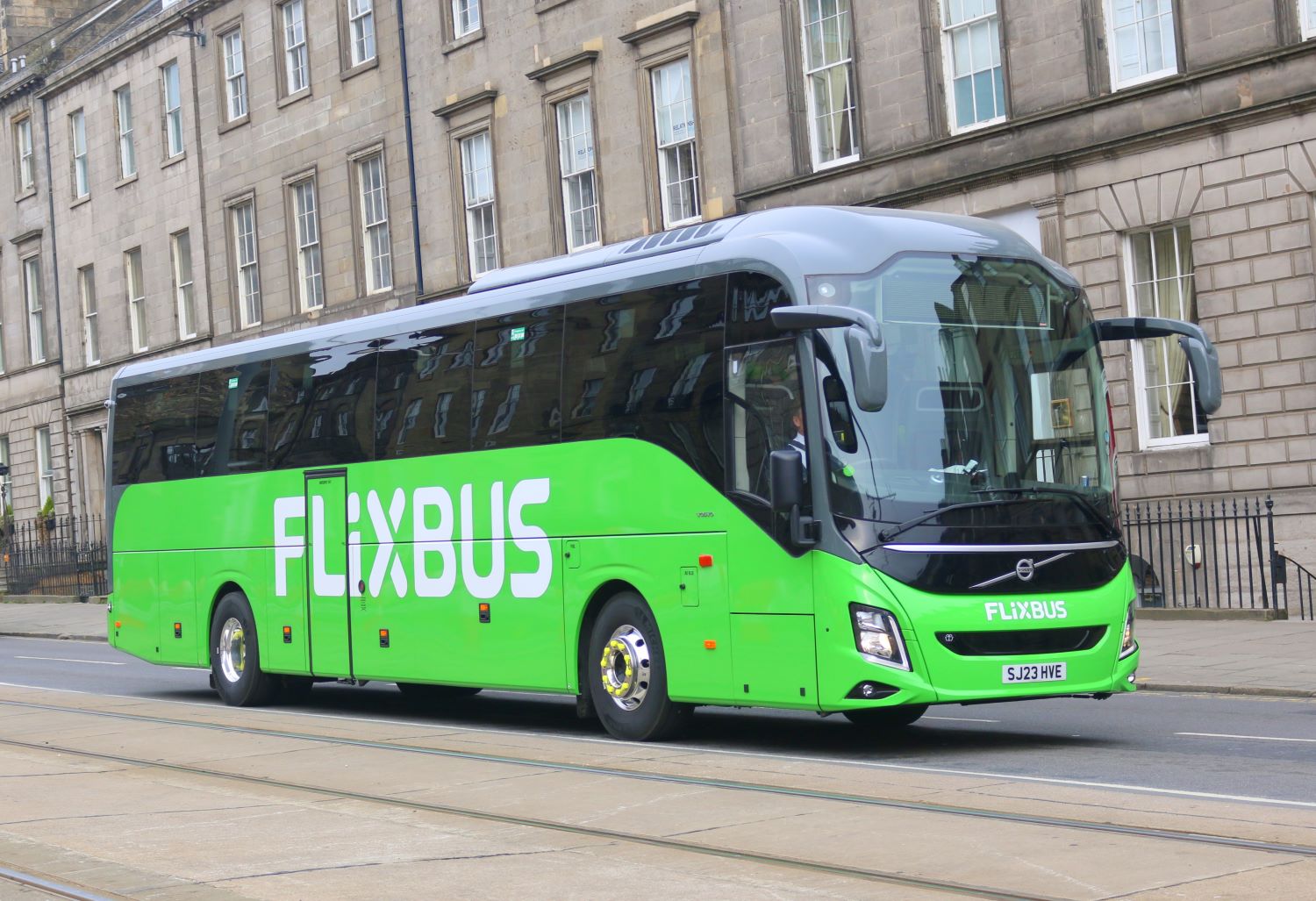 mcgill's flixbus volvo