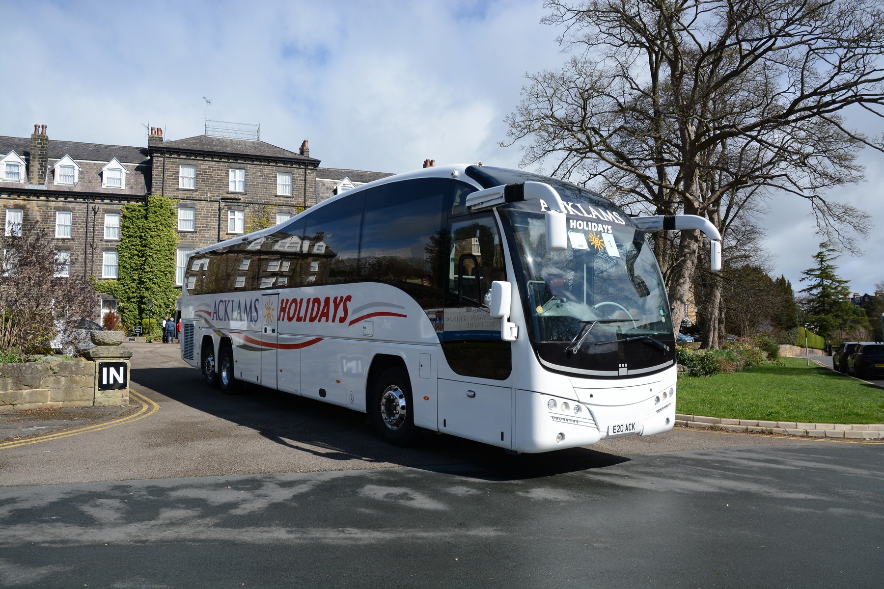 Acklams coach in Harrogate