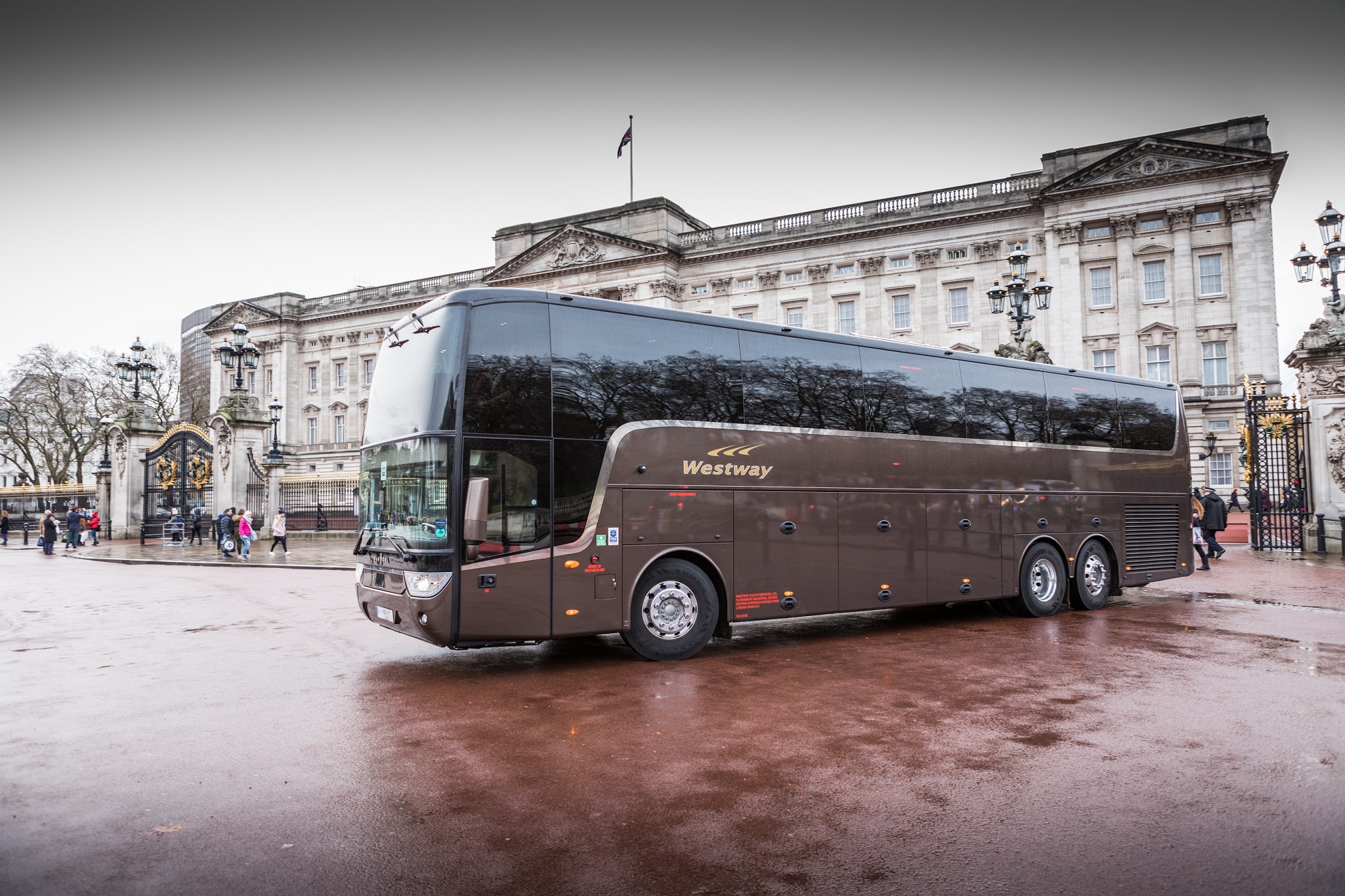 Equipmake details battery electric coach repower plans