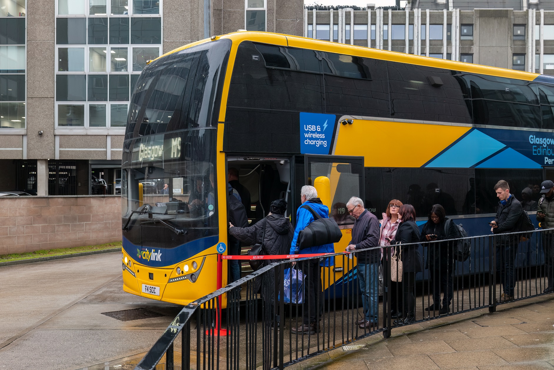 FlixBus and Stagecoach row in Aberdeen intensifies