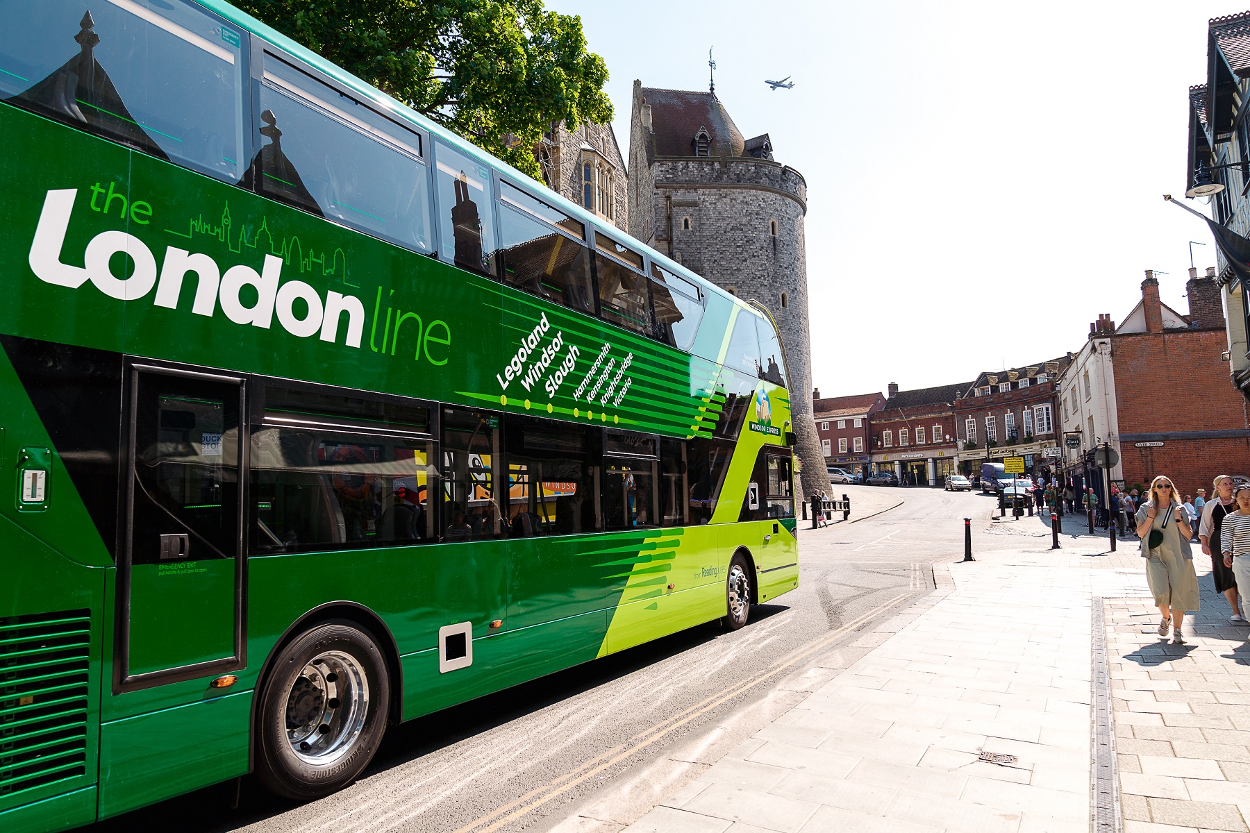 London Line and Flight Line to take over Green Line brand for Reading Buses