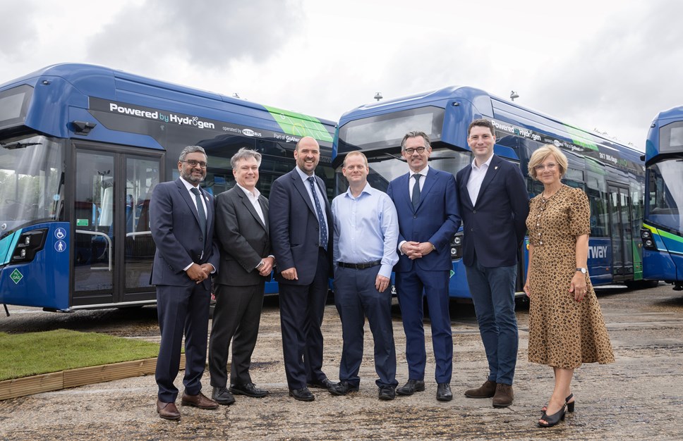 Metrobus launches hydrogen fuel cell electric bus fleet in Crawley