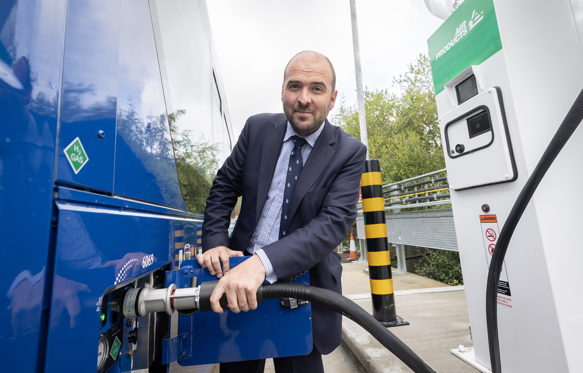 Coach decarbonisation likely to mirror HGV path says Richard Holden