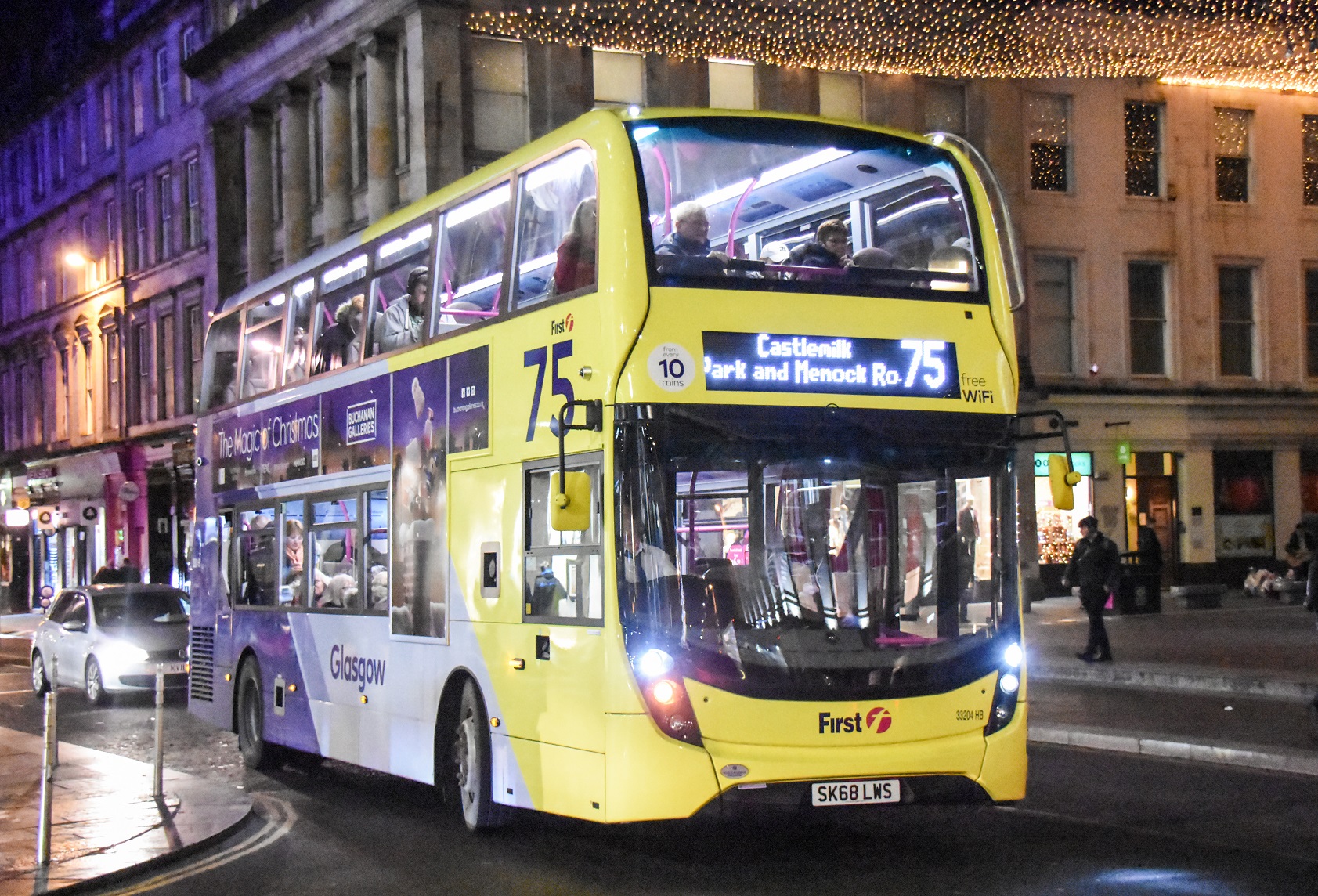 First Glasgow and McGills Buses collaborate on Glasgow night bus provision