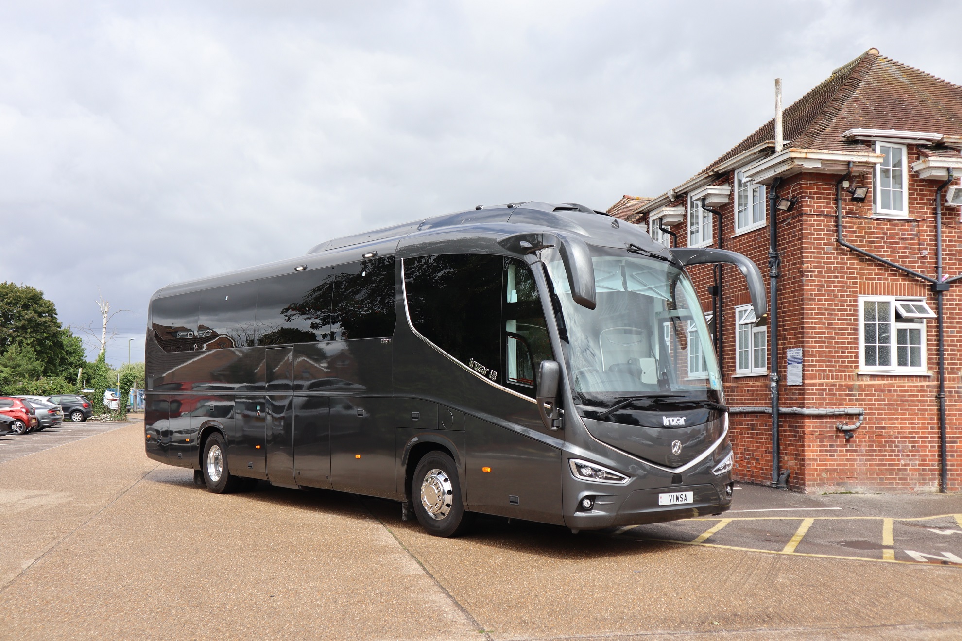 Irizar i8 integral for Whites Coaches of St Albans