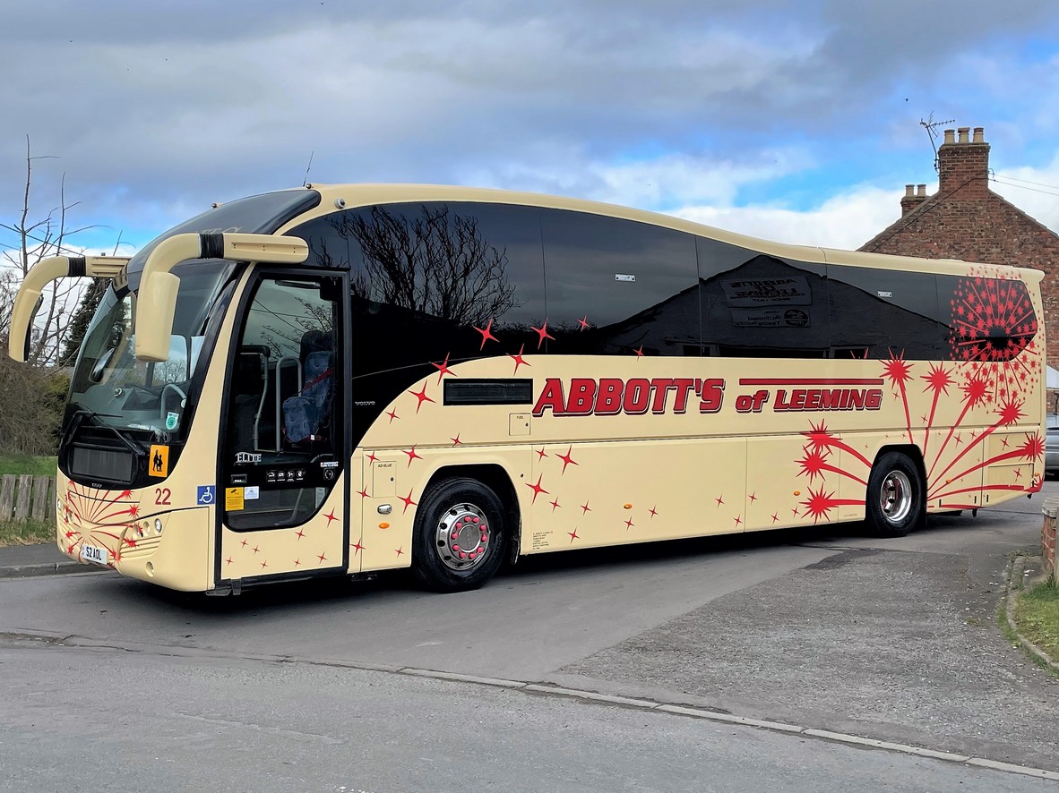 Volvo B9R with Plaxton Elite bodywork