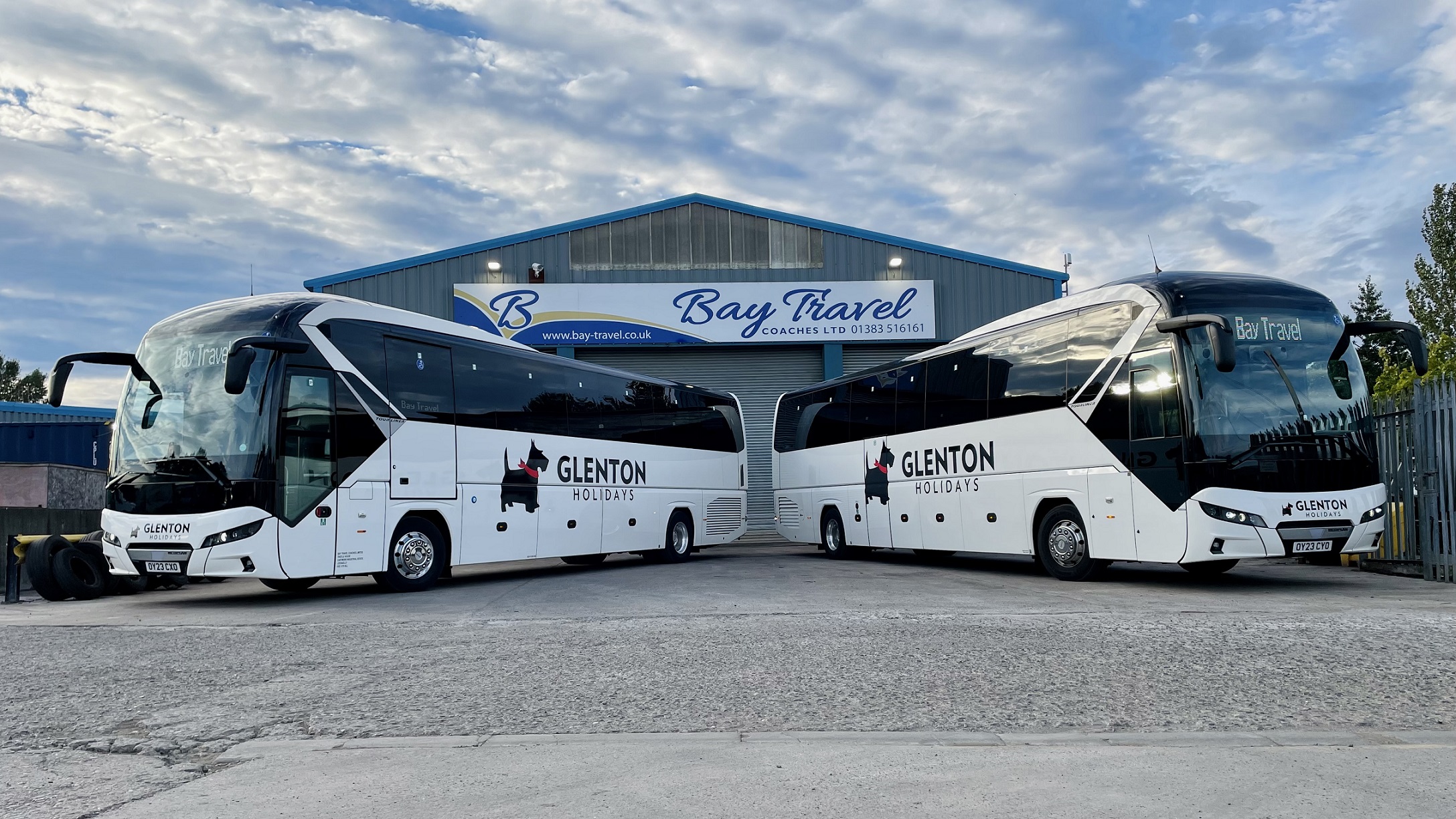 Neoplan Tourliner P10 pair for Bay Travel