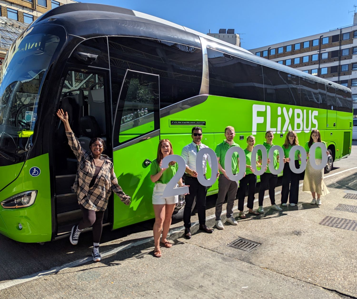 FlixBus 2m Passenger