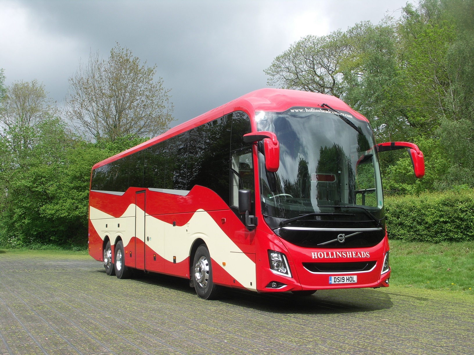 Volvo 9700 and 9900 have secure futures, says Domenico Bondi