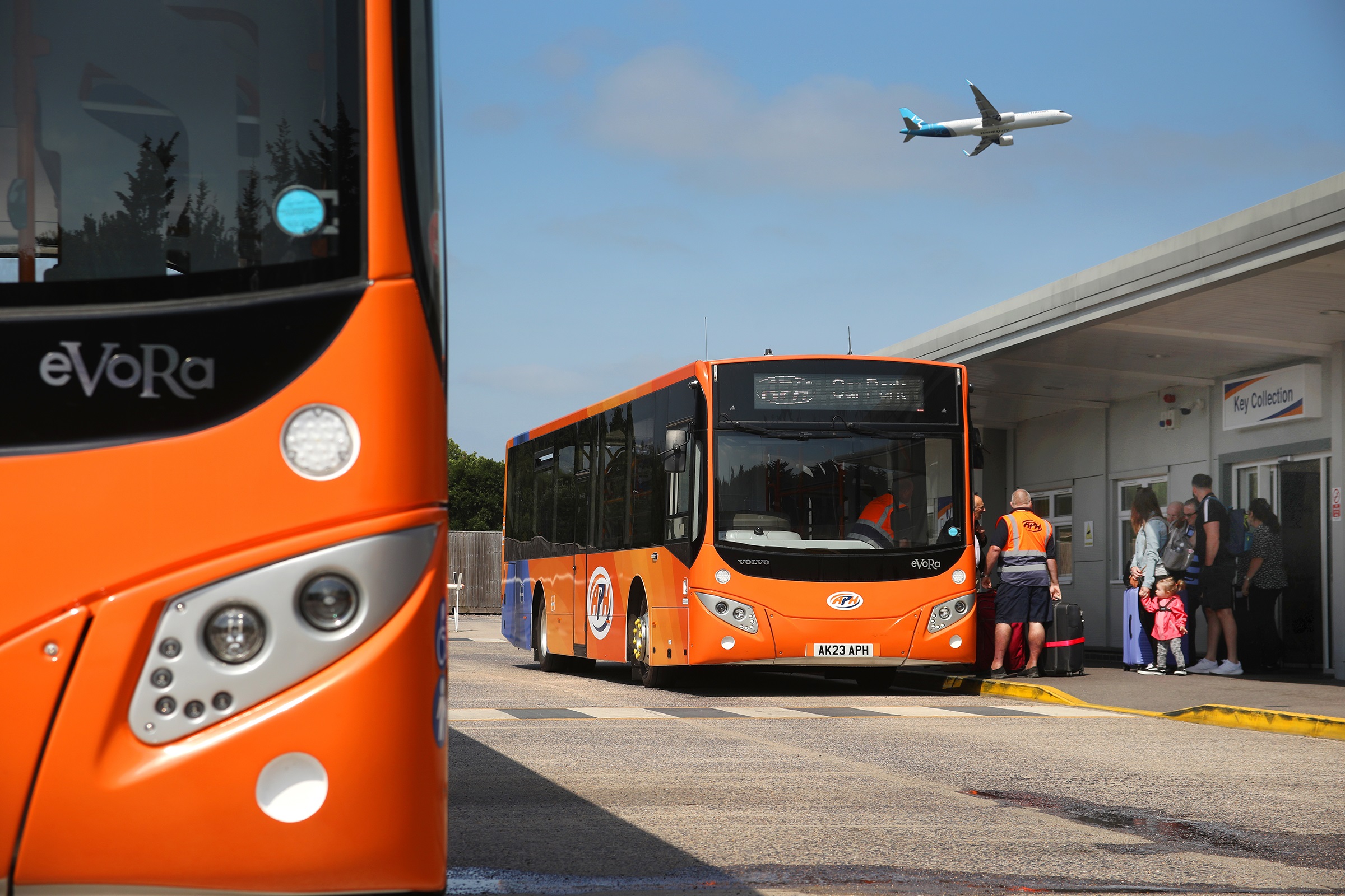 Volvo B8RLE with MCV Evora bodywork at Gatwick Airport