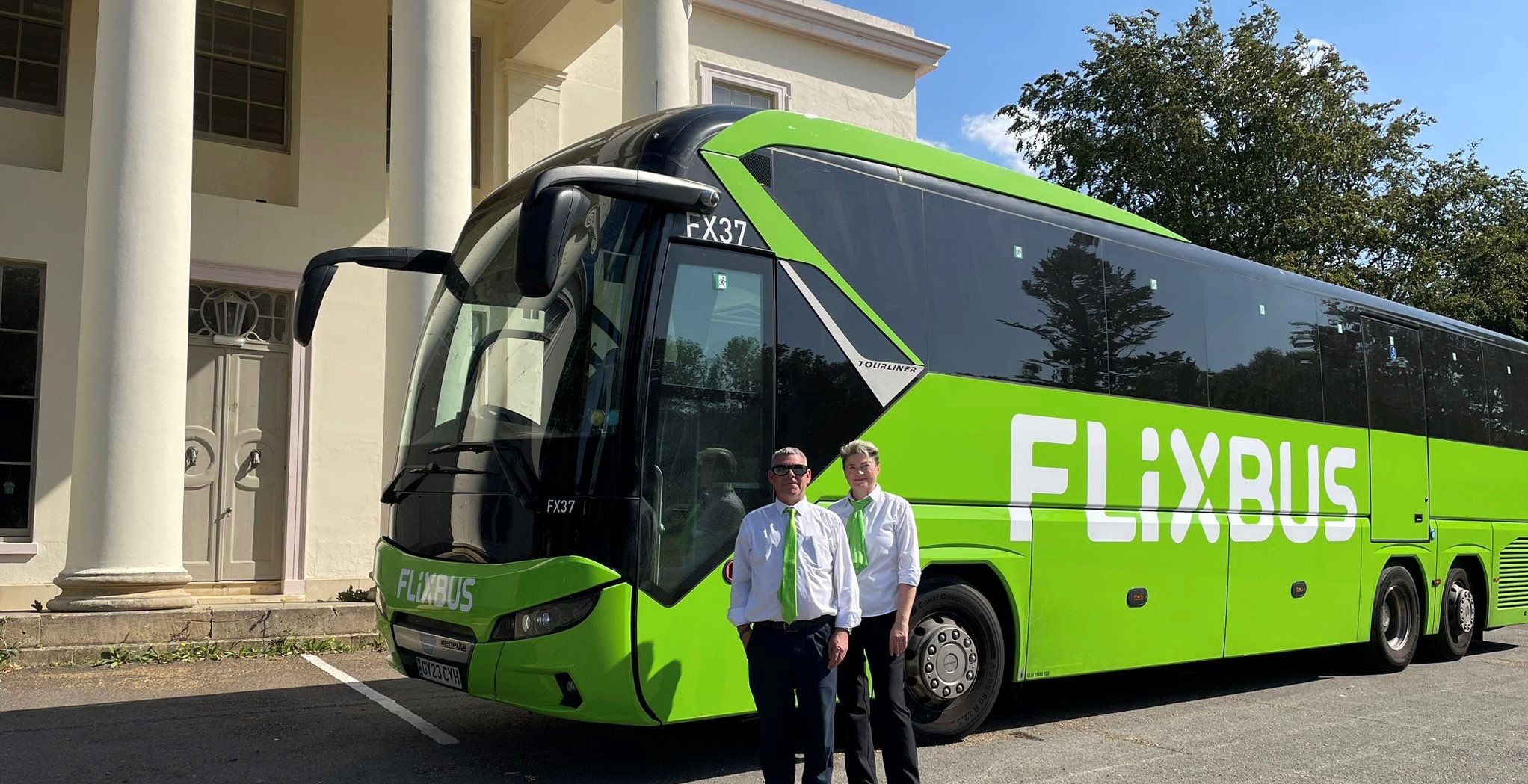 Liubove James Simpson FlixBus Whippet