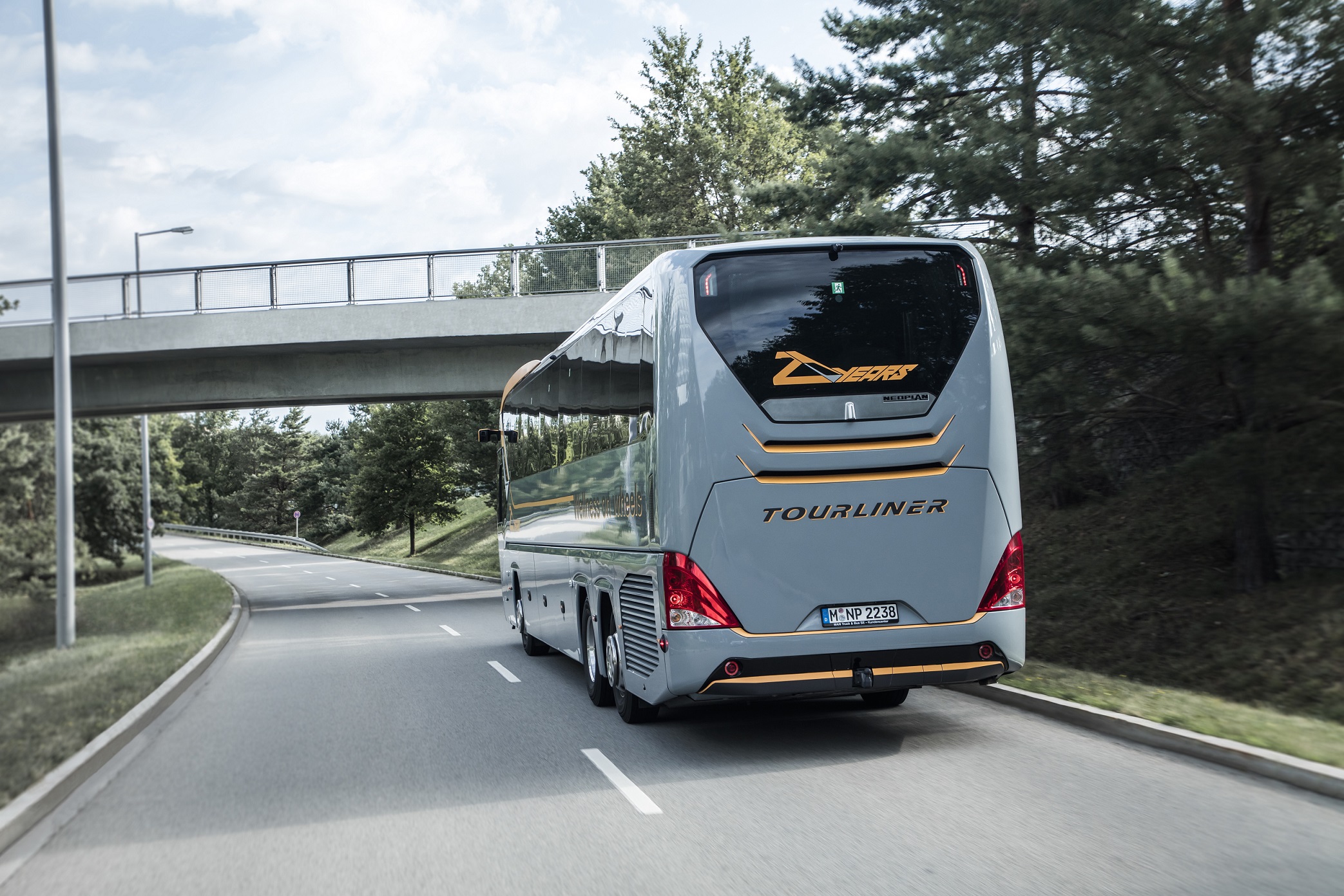 MAN Neoplan Tourliner rear