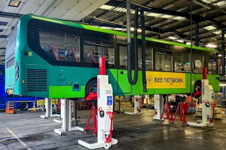 Go North West takes Stertil Koni wireless column lifts